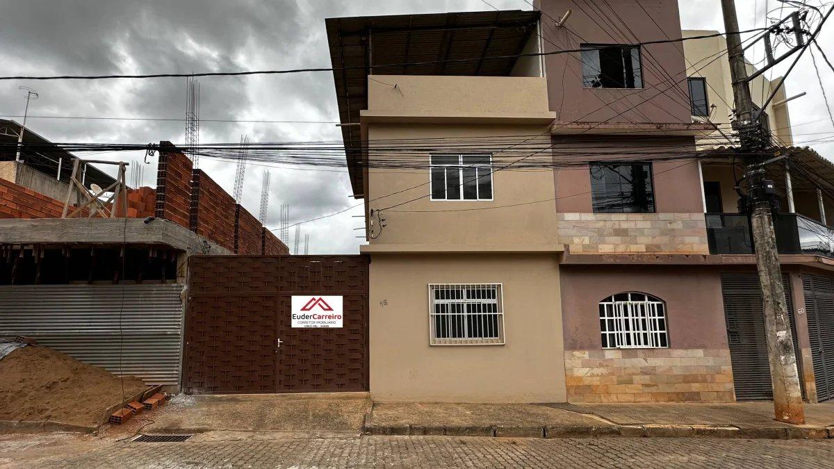 Casa com piscina à venda na Rua da Mina