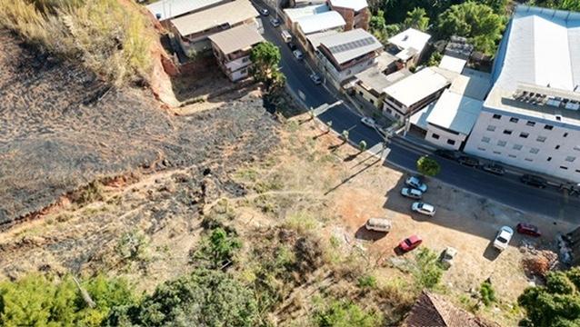 Lote, 250m², à venda em Inhapim, Centro